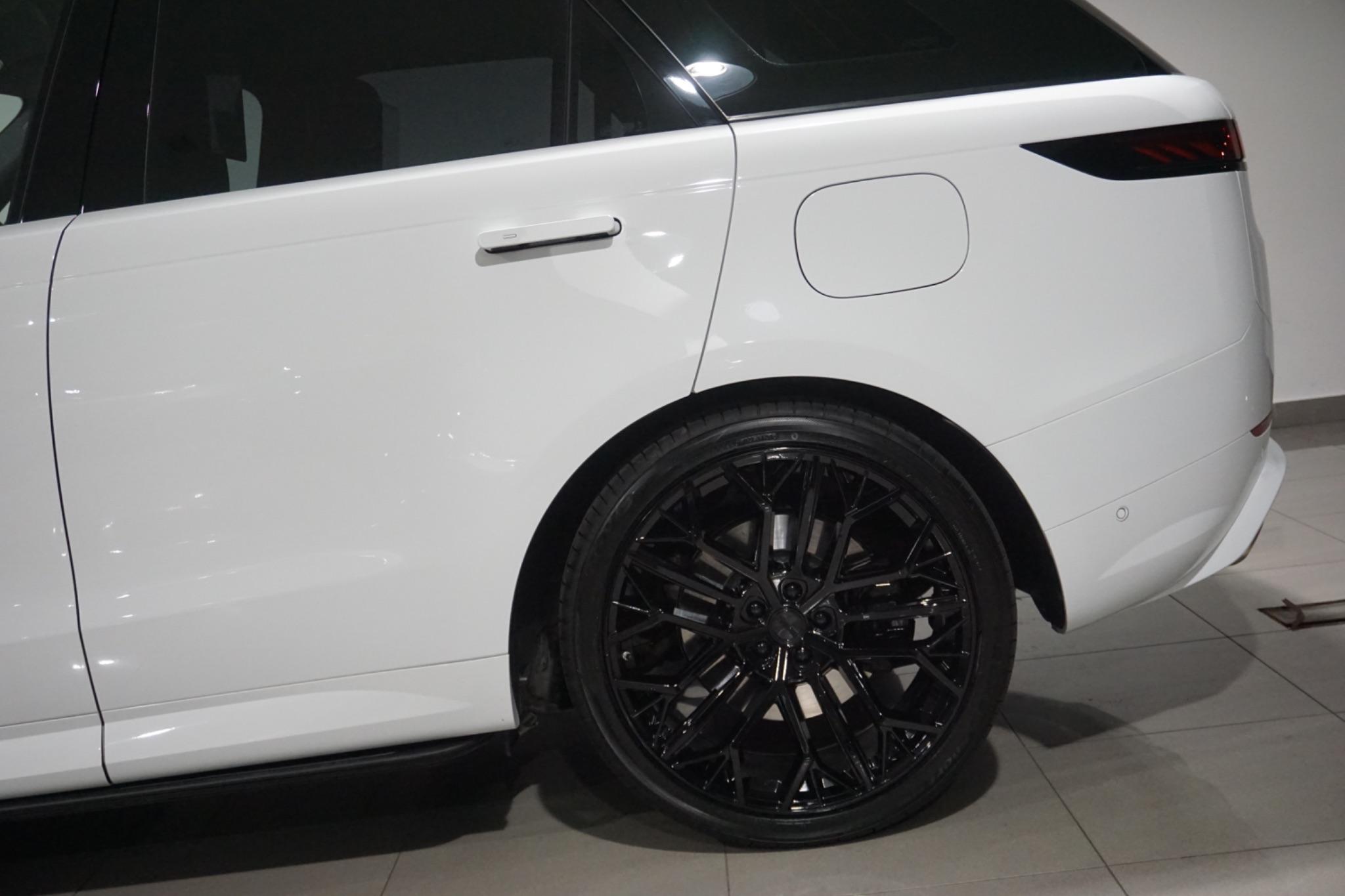 Land Rover Range Rover Sport 3.0 P460e 38.2kWh Dynamic SE Auto 4WD Euro 6 (s/s) 5dr